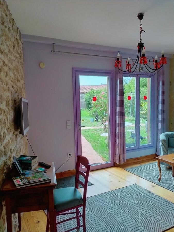 La Cadournaise Bed & Breakfast Saint-Seurin-de-Cadourne Bagian luar foto